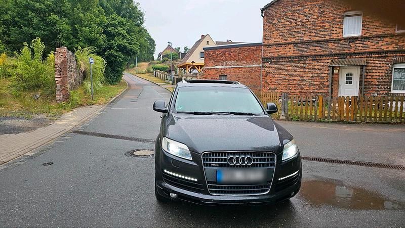 Andere farben Gebraucht 2006 Audi Q7 SUV | 7.000 € (Guter Preis) - Bild 1/4
