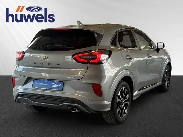 Gebraucht Ford Puma ST-Line X 155 PS (114 kW) 2023 Silber SUV