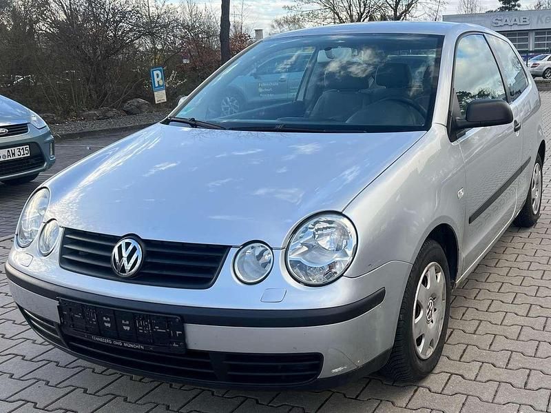 Gebraucht VW Polo 64 PS (47 kW) 2003 Silber Limousine