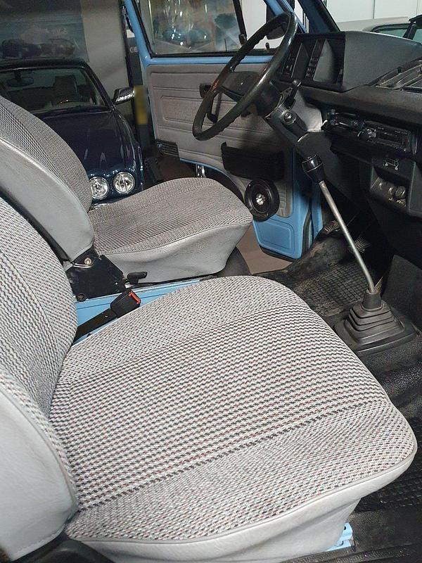 Gebraucht VW T3 112 PS (82 kW) 1991 Blau Van