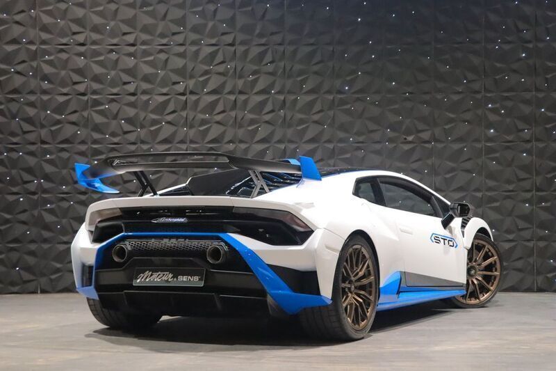 Gebraucht Lamborghini Huracán 640 PS (470 kW) 2021 Weiß