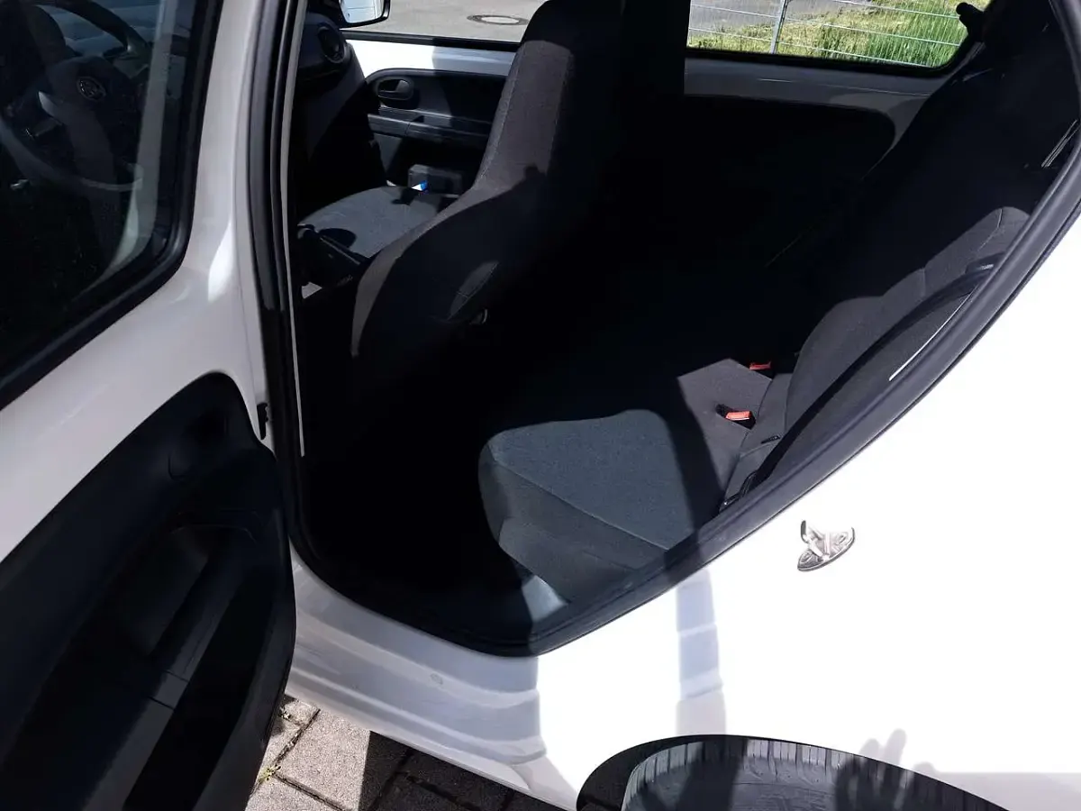 Second-hand Skoda Citigo Cool Edition 60 CP (44 kW) 2016 Alb Hatchback