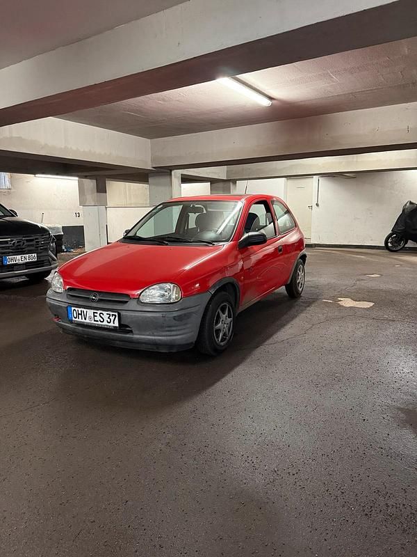 Gebraucht Opel Corsa 45 PS (33 kW) 1997 Rot Kleinwagen