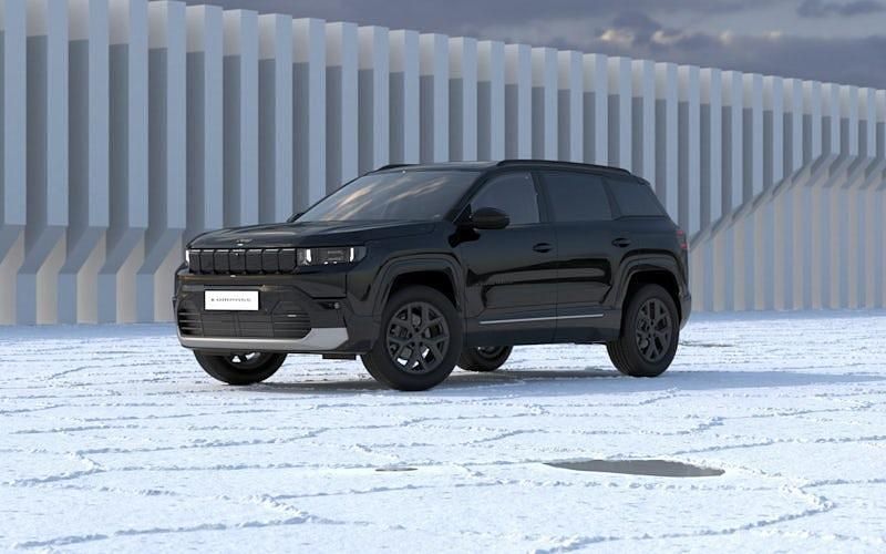 Neu Jeep Compass 145 PS (106 kW) 2025 Schwarz SUV