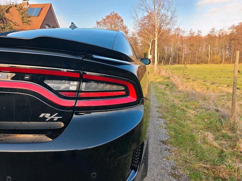 Gebraucht Dodge Charger 375 PS (275 kW) 2021 Schwarz Limousine