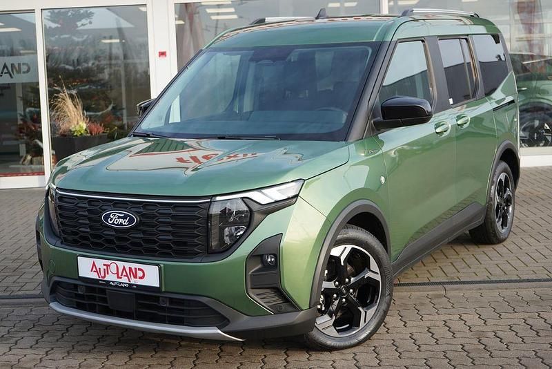 Gebraucht Ford Tourneo Courier Active 125 PS (91 kW) 2024 Grün Van / Kleinbus