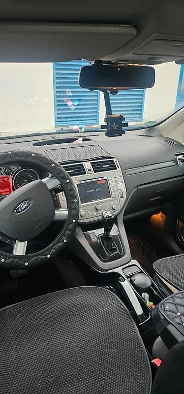 Gebraucht Ford Kuga 140 PS (102 kW) 2011 SUV