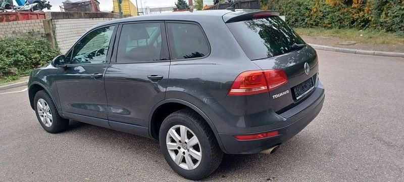Gebraucht VW Touareg Terrain Tech 245 PS (180 kW) 2013 Grau SUV