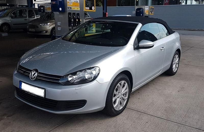 Gebraucht VW Golf Cabriolet 105 PS (77 kW) 2012 Silber Cabrio