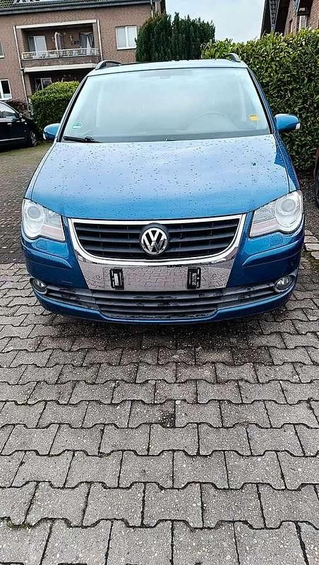 Gebraucht VW Touran Highline 116 PS (85 kW) 2009 Blau Van / Kleinbus