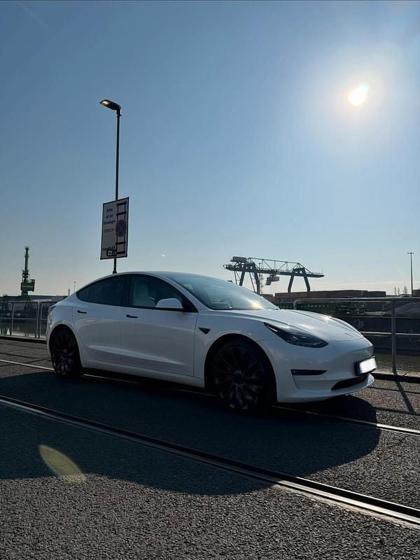 Gebraucht Tesla Model 3 Performance 377 kW (513 PS) 2023 Weiß Limousine