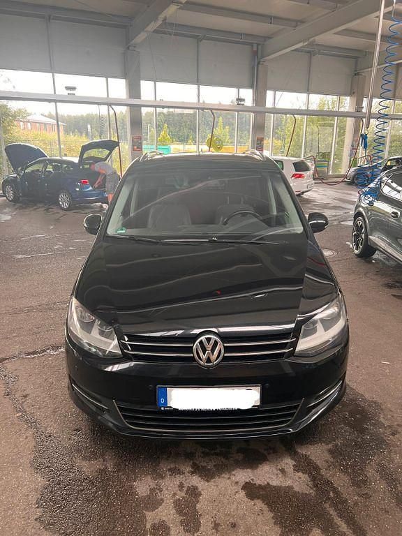 Schwarz Gebraucht 2010 VW Sharan Highline Van / Kleinbus | 9.200 € (Fairer Preis) - Bild 1/4