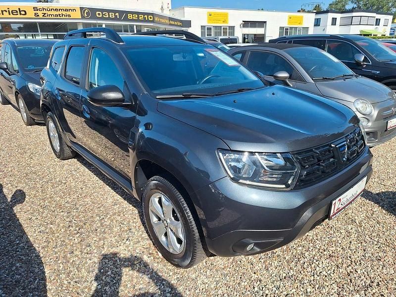 Gebraucht Dacia Duster Comfort 101 PS (74 kW) 2020 Grau SUV