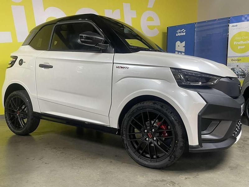 Nuova Ligier JS50 2026 Bianco Utilitaria