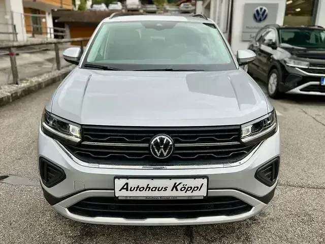Gebraucht VW T-Cross Life 116 PS (85 kW) 2025 Reflexsilber metallic SUV