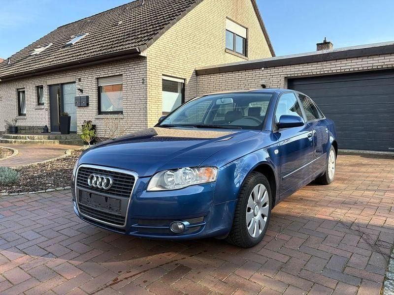 Gebraucht Audi A4 Sport 131 PS (96 kW) 2005 Blau Limousine
