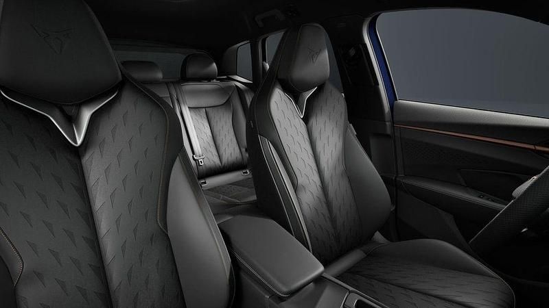 Neu Cupra Terramar 150 PS (110 kW) 2026 Midnight schwarz metallic SUV