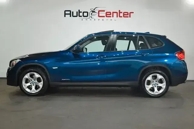 Gebraucht BMW X1 Sport Line 184 PS (135 kW) 2011 Blau SUV