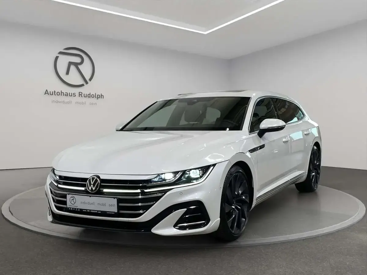 Gebraucht VW Arteon R-line 200 PS (147 kW) 2021 Oryxweiß perlmutteffekt Coupé