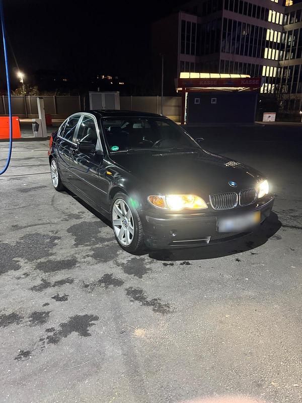 Gebraucht BMW 330 231 PS (169 kW) 2004 Schwarz Limousine