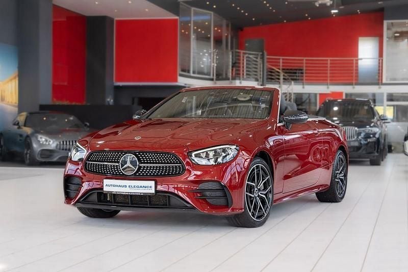 Rot Gebraucht 2021 Mercedes E400 AMG line Cabrio | 48.980 € (Fairer Preis) - Bild 1/4