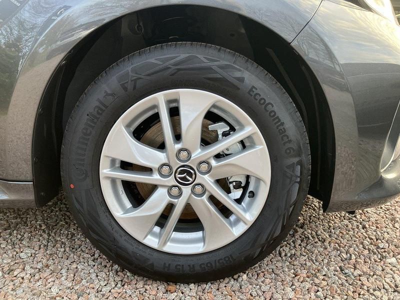 Neu Mazda 2 Center-Line 116 PS (85 kW) 2025 Kleinwagen