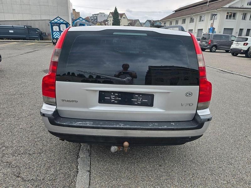 Gebraucht Volvo V70 170 PS (125 kW) 2001 Silber Kombi