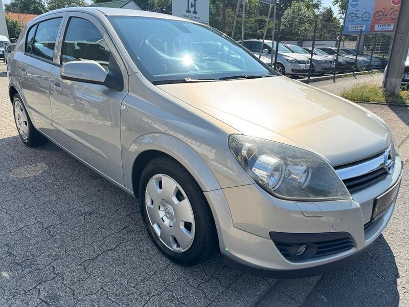 Gebraucht 2006 Opel Astra Edition Limousine | 2.999 € (Etwas zu teuer) - Bild 1/4