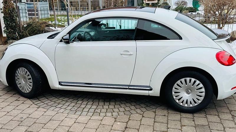 Gebraucht VW Beetle Sport 200 PS (147 kW) 2013 Weiß Kleinwagen