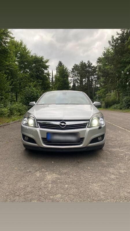 Silber Gebraucht 2008 Opel Astra Kleinwagen | 2.350 € (Fairer Preis) - Bild 1/4