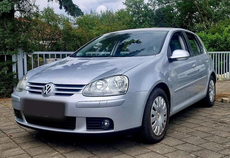 Silber Gebraucht 2006 VW Golf V Goal Limousine | 3.200 € (Fairer Preis) - Bild 1/4