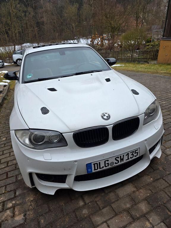 Gebraucht BMW 135 Performance 306 PS (225 kW) 2008 Weiß Kleinwagen