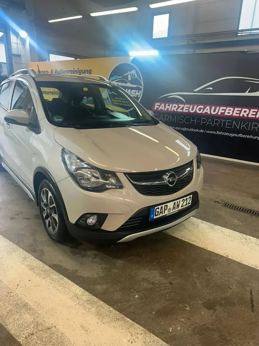 Gebraucht Opel Karl Rocks 75 PS (55 kW) 2018 Beige Kleinwagen