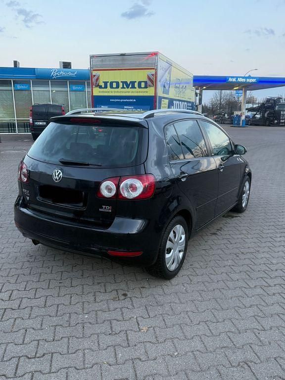 Gebraucht VW Golf Plus Cross Edition 105 PS (77 kW) 2011 Schwarz Van / Kleinbus