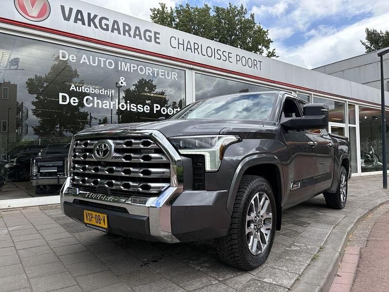 Grau Gebraucht 2022 Toyota Tundra Abholung | 87.725 € - Bild 1/4