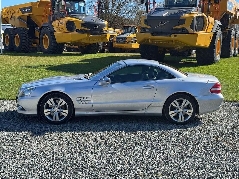 Gebraucht Mercedes SL500 387 PS (284 kW) 2008 Silber Cabrio