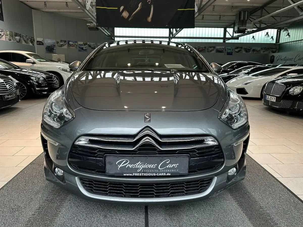 Gebraucht Citroën DS5 So Chic 156 PS (114 kW) 2011 Grau Kleinwagen