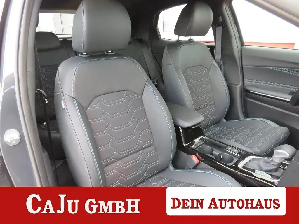 Neu Kia XCeed 150 PS (110 kW) 2026 Grau SUV