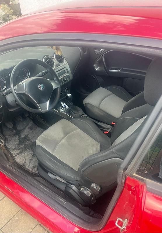 Gebraucht Alfa Romeo MiTo 155 PS (114 kW) 2009 Rot Kleinwagen