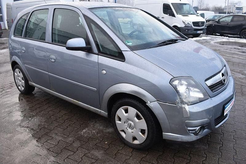 Gebraucht Opel Meriva Innovation 105 PS (77 kW) 2008 Silber Van / Kleinbus