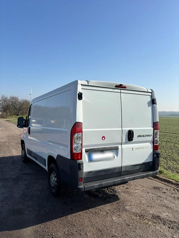 Gebraucht Fiat Ducato 115 PS (84 kW) 2012 Weiß Van