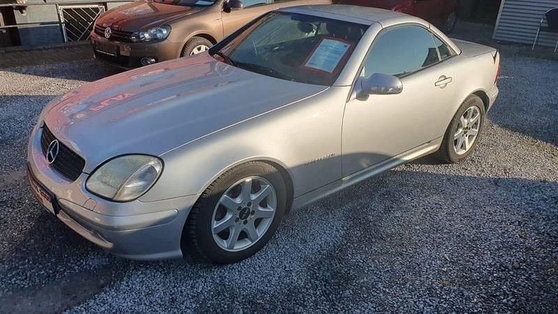 Gebraucht Mercedes SLK200 Edition 163 PS (119 kW) 2003 Silber Cabrio