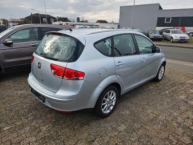 Gebraucht Seat Altea XL Stylance 125 PS (91 kW) 2010 Van / Kleinbus