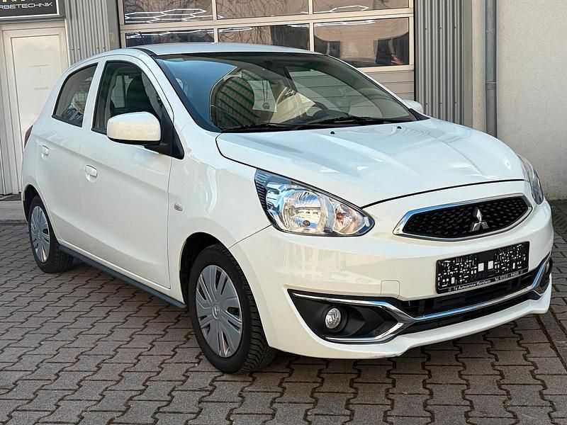 Gebraucht Mitsubishi Space Star 71 PS (52 kW) 2018 Weiß Kleinwagen