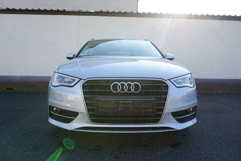 Gebraucht Audi A3 Ambition 105 PS (77 kW) 2013 Silber Limousine