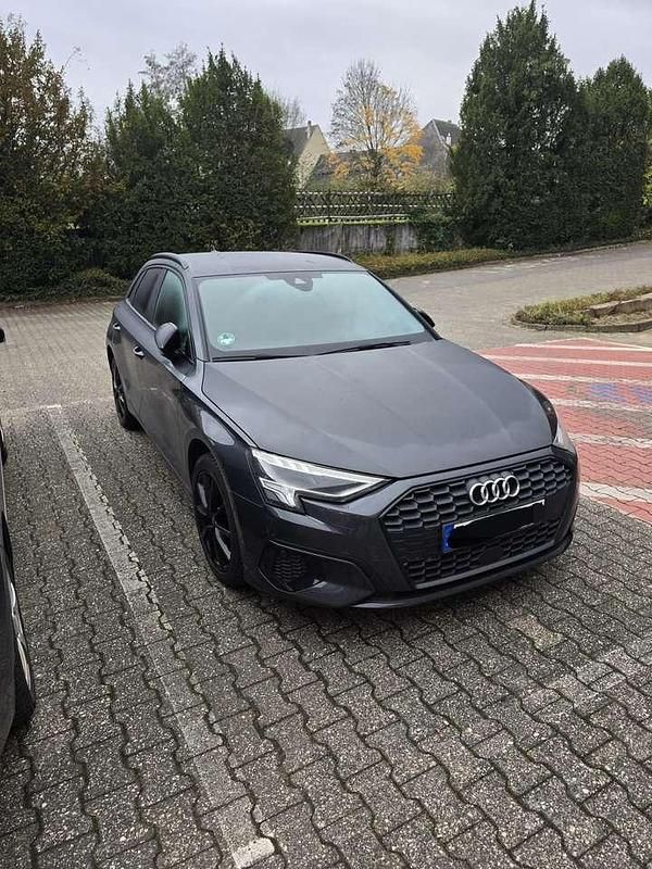 Gebraucht Audi A3 Advanced 204 PS (150 kW) 2021 Grau Kombi