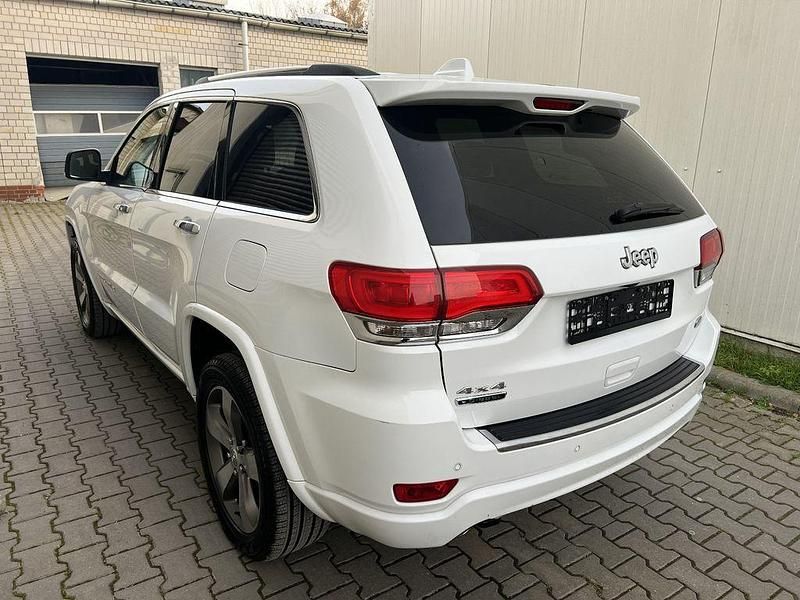 Gebraucht Jeep Grand Cherokee Overland 250 PS (183 kW) 2016 Weiß SUV