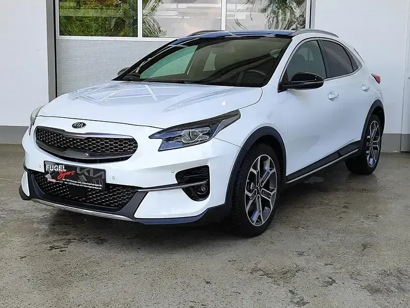 Gebraucht Kia XCeed Xdition 204 PS (150 kW) 2021 Deluxeweiss met. SUV