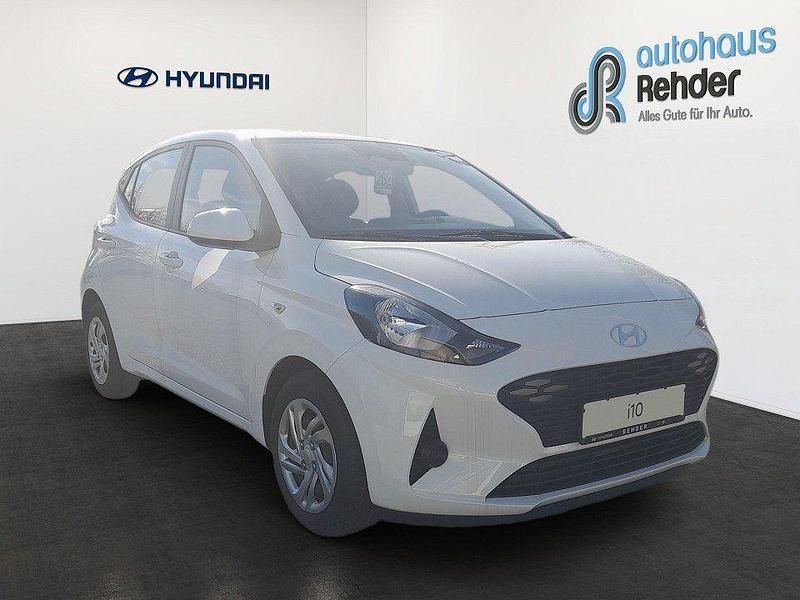 Neu Hyundai i10 Select 63 PS (46 kW) 2025 Weiß Kleinwagen