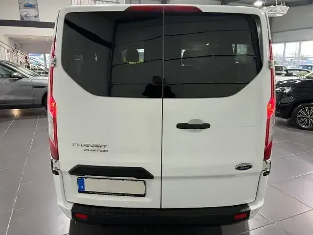 Usata Ford Transit Custom 105 CV (77 kW) 2018 Bianco Station wagon